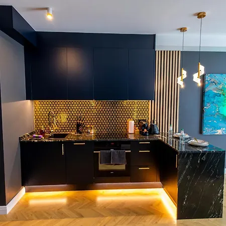 Allure Galaxy Centrum 4* Štetín