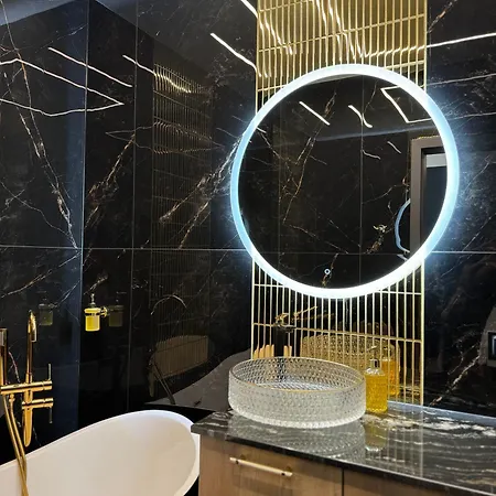 Allure Galaxy Centrum Apartment *