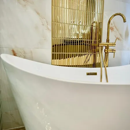Allure Galaxy Centrum 4* Stettin