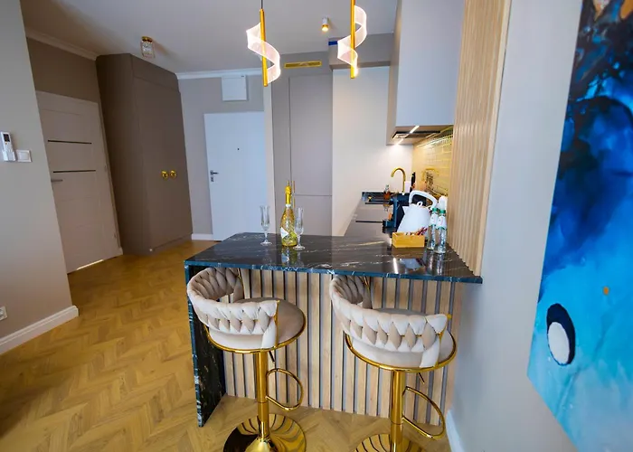 Allure Galaxy Centrum 4*