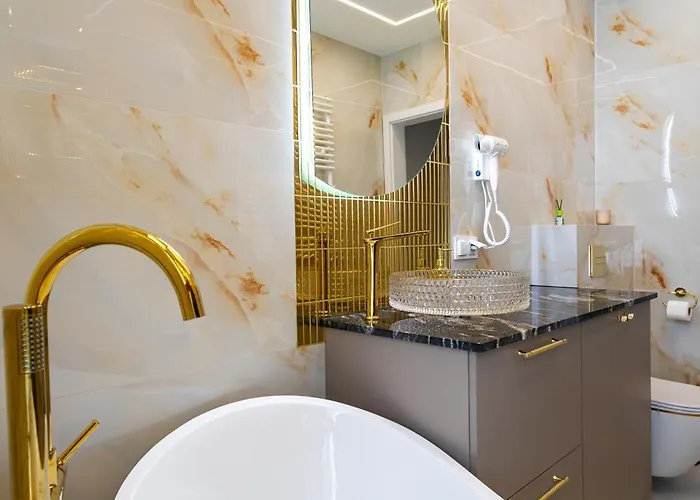 Allure Galaxy Centrum 4*